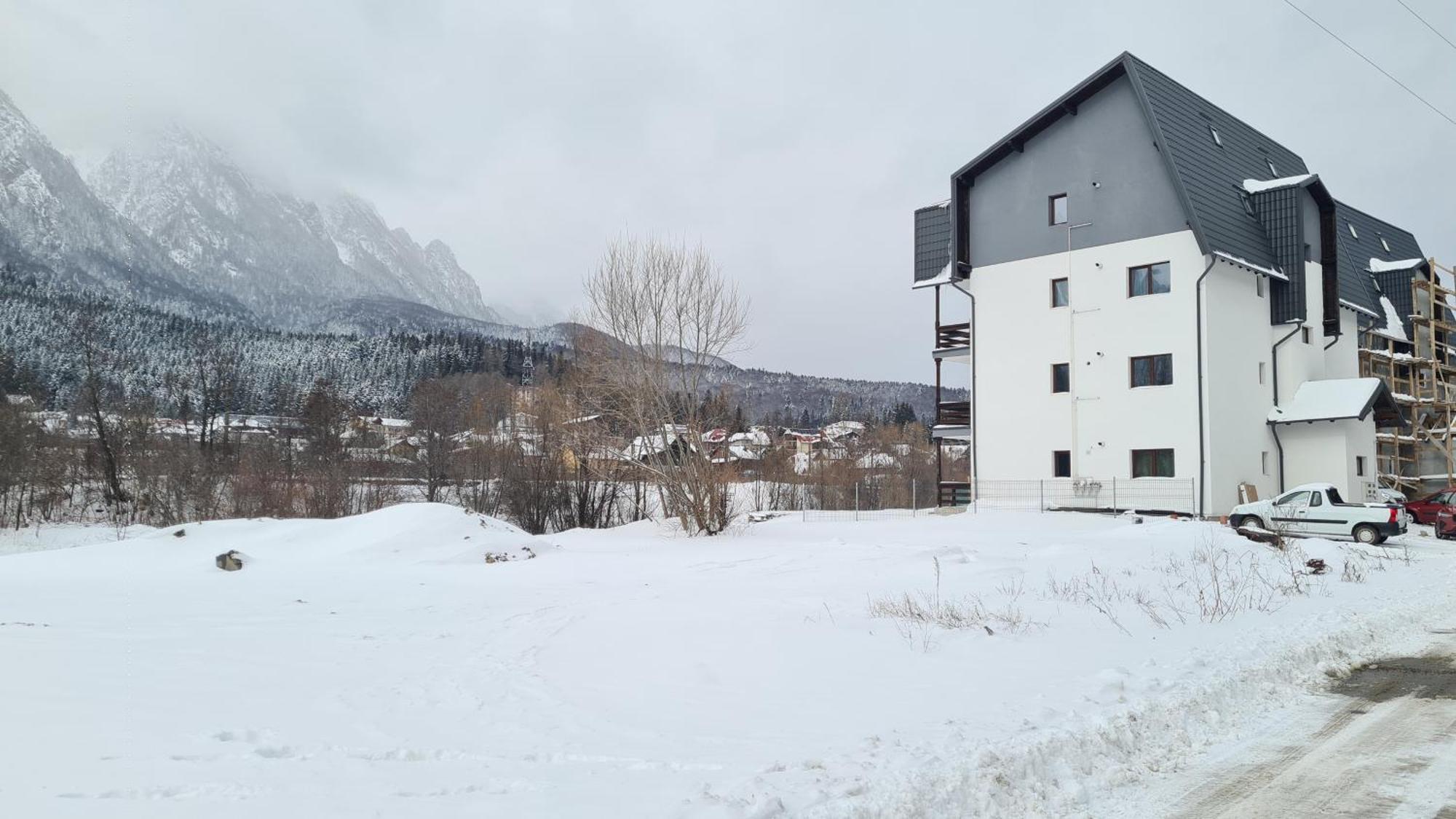 Cozy Riverfront Apartments With Garden And Mountain View 부스테니 외부 사진